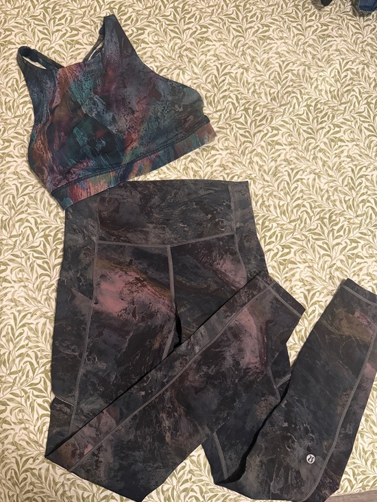 lululemon athletica Pants - lululemon athletica Black Marble-Print Leggings & Matching Sports Bra